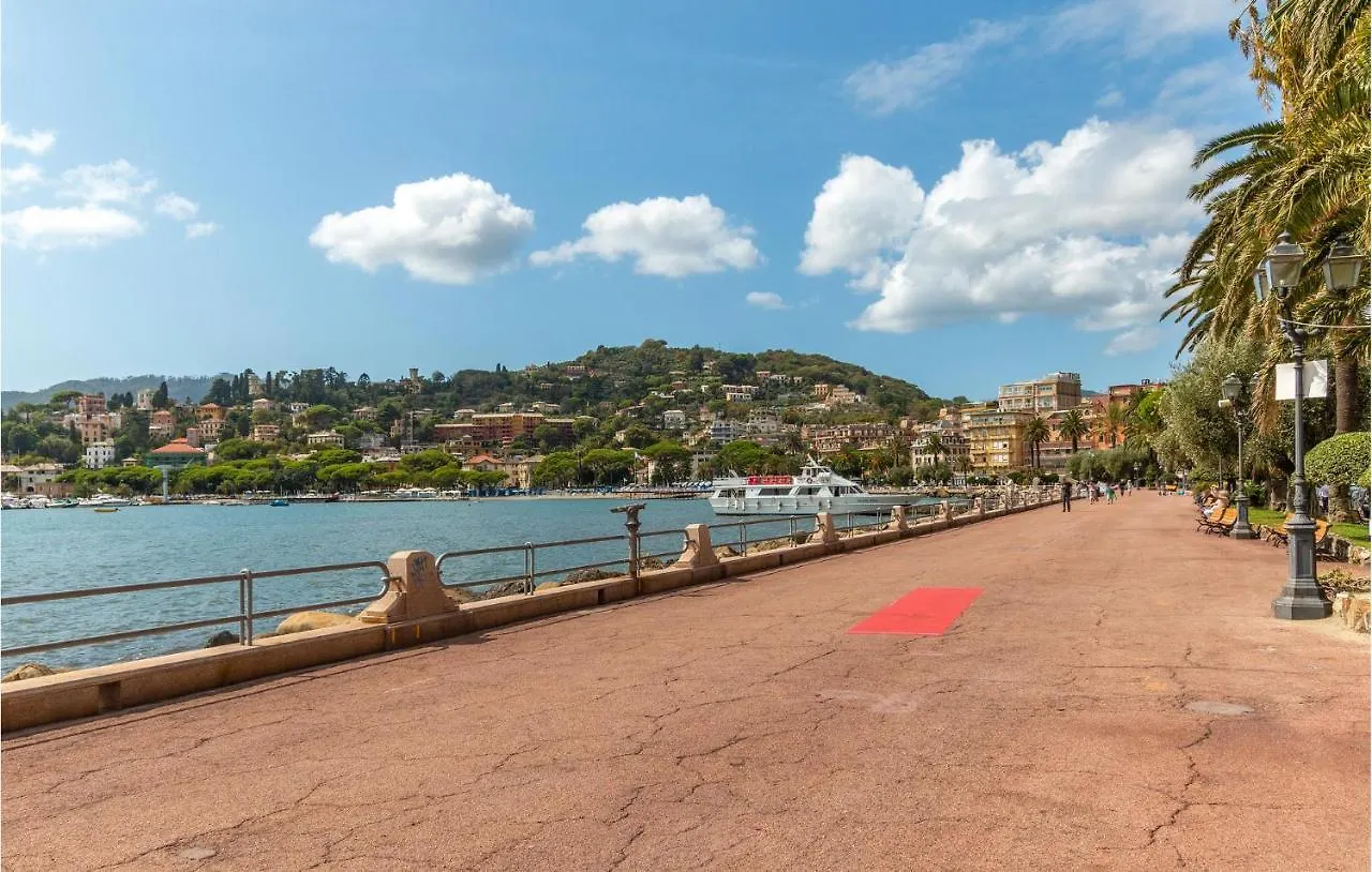 3 Bedroom Awesome Apartment In Rapallo