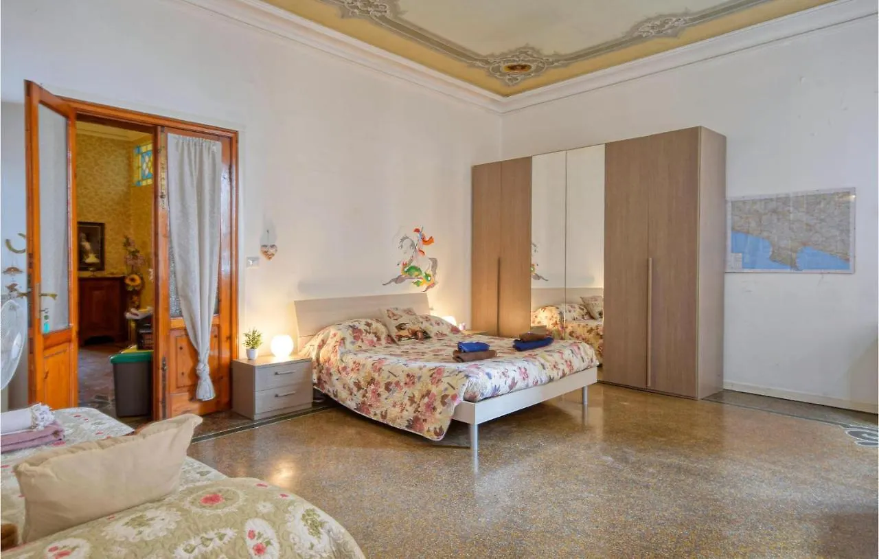 3 Bedroom Awesome Apartment In Rapallo 0*,